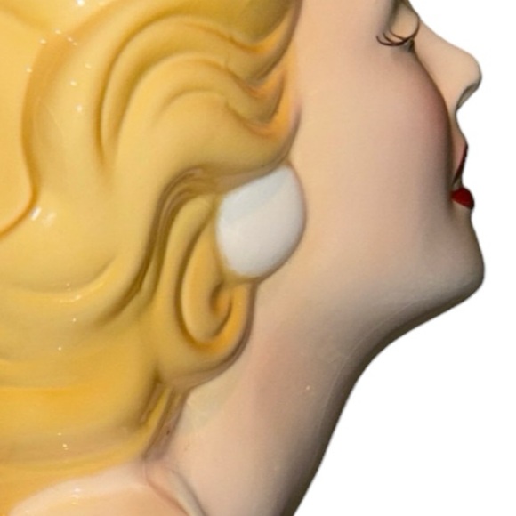 Vintage 1996 Marilyn Monroe, Cookie Jar - Picture 8 of 16